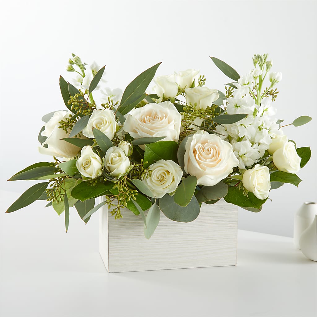 Fresh Linen Box Bouquet – Designs By Debbie, Cassville MO