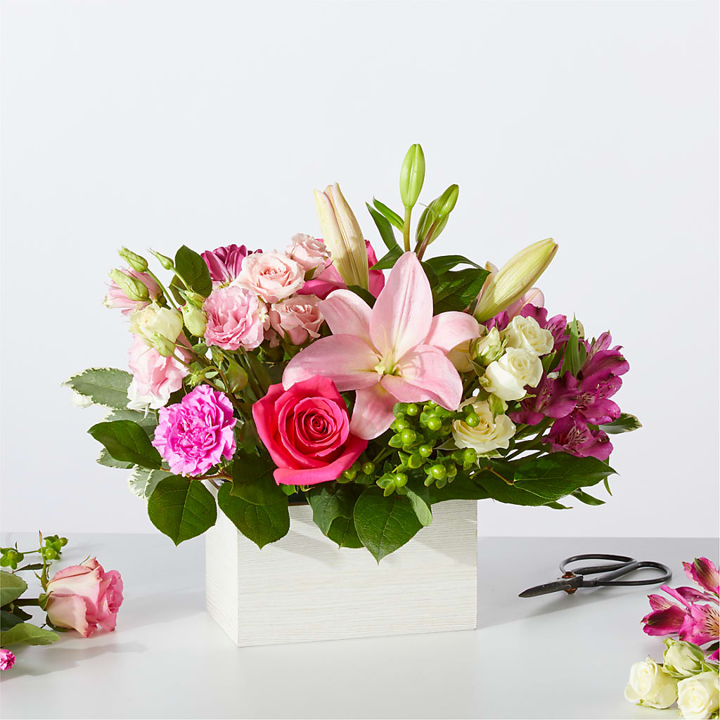 Sweetberry Box – A Florist Original – Designs By Debbie, Cassville MO