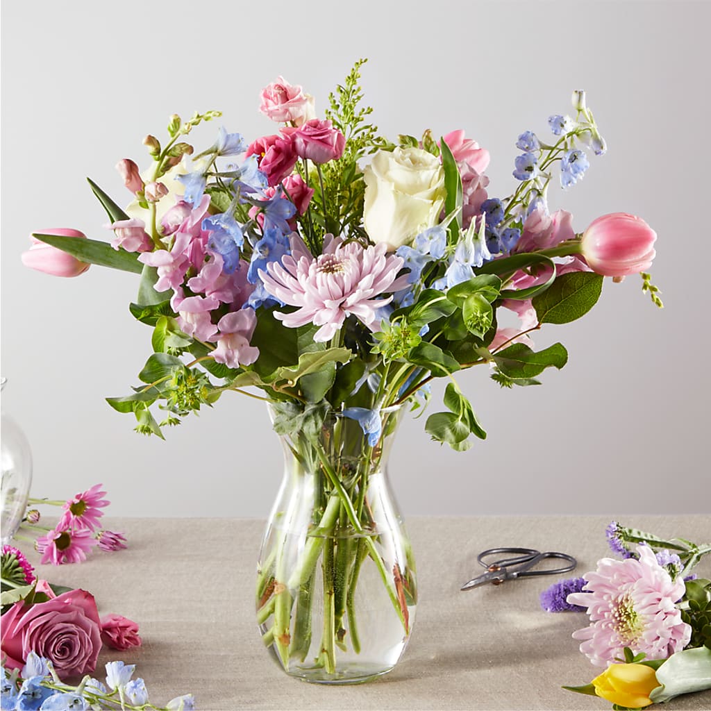 Pastel Tradition - A Florist Original – Designs By Debbie, Cassville MO