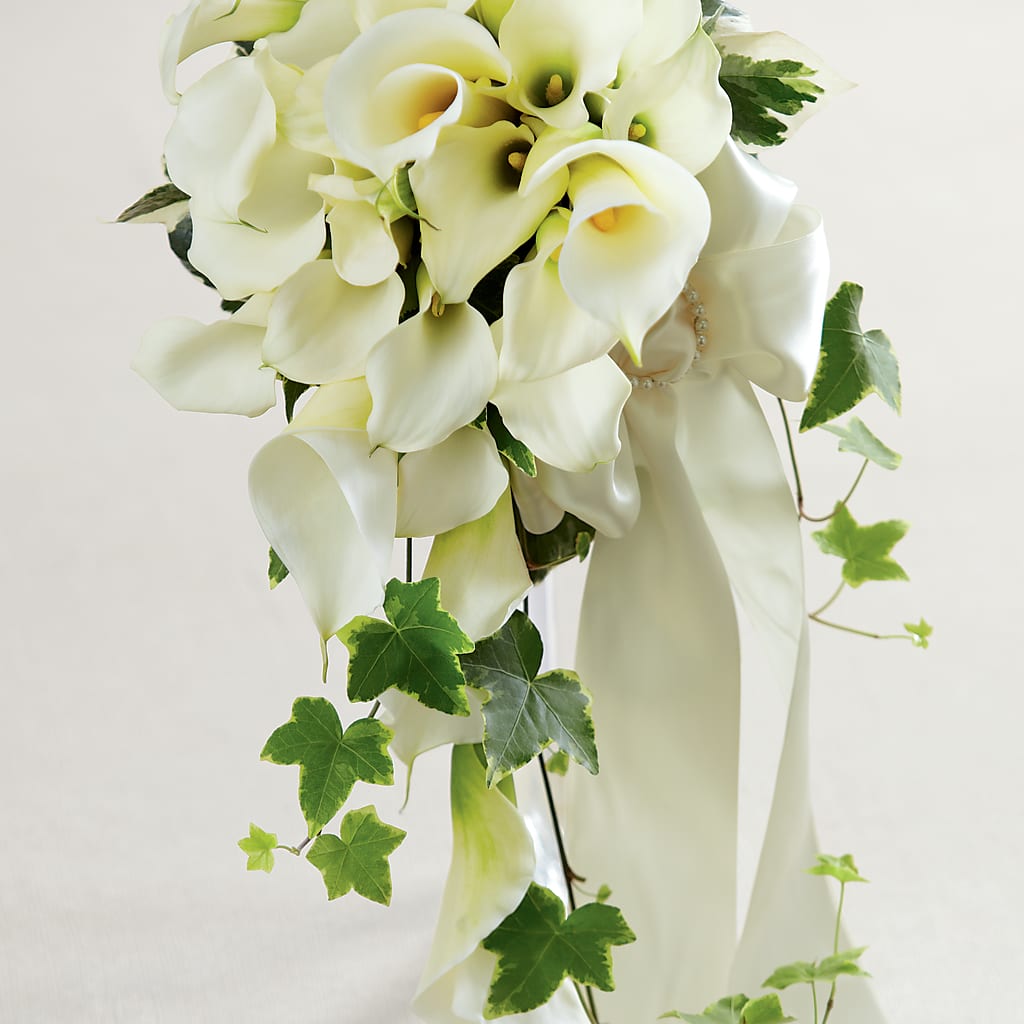 White Chapel Bouquet – Designs By Debbie, Cassville MO