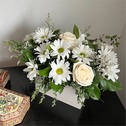 Fresh Linen Box Bouquet –  Designs By Debbie, Cassville MO
