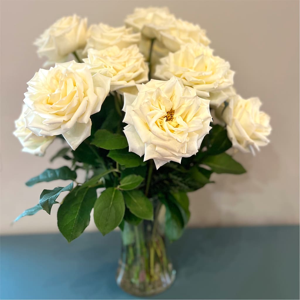 Long Stem Yellow Rose Bouquet –  Designs By Debbie, Cassville MO
